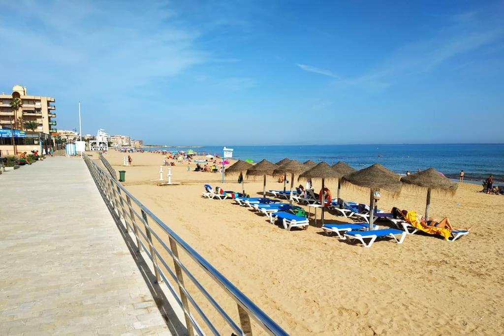 Квартира С Одной Спальней В 300 Метрах От Моря La Mata  Exterior photo